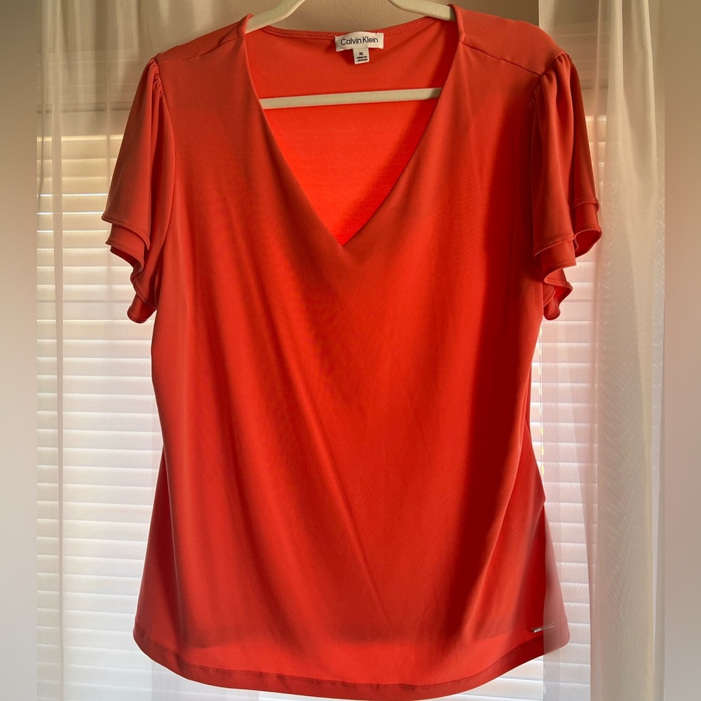 NWOT Calvin Klein Flutter Sleeve Top - Guava